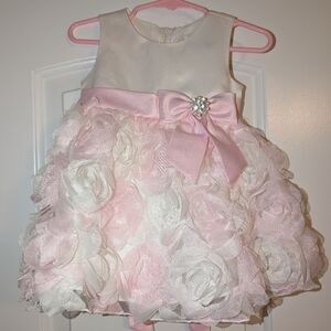 Rare Editions Pink And White Dress In Size 6-9 Months